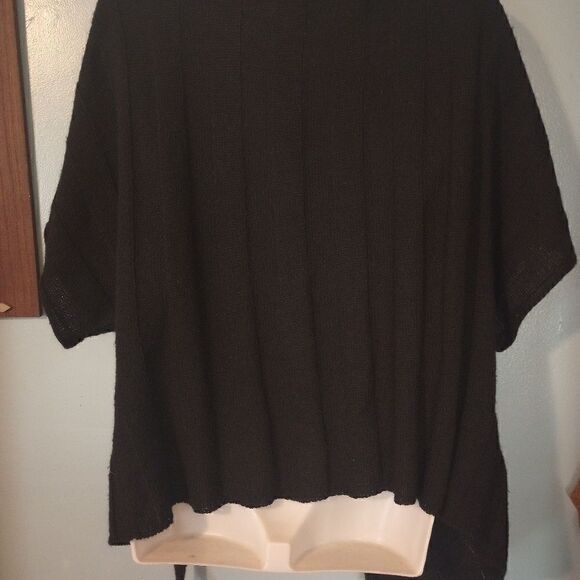 Berretti Italia mohair and acrylic ribbed ruffle trim short sleeve open … - Picture 8 of 11